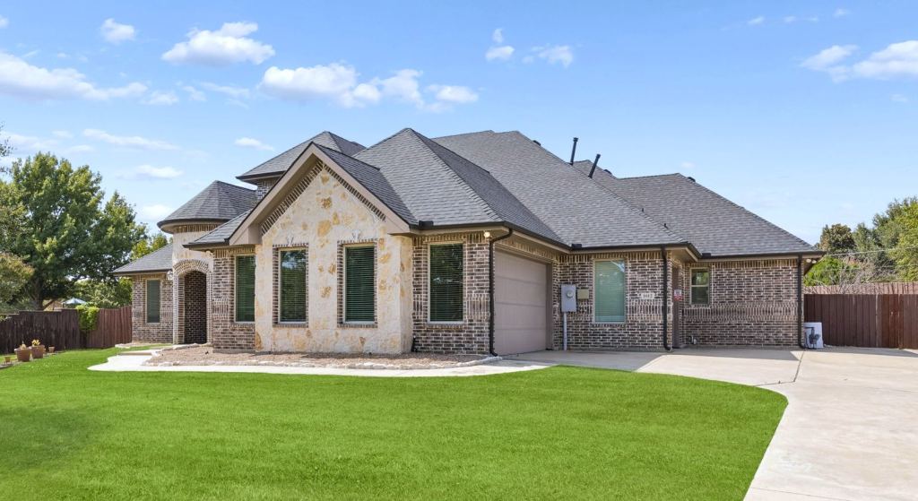 1012 Mallard Way, Flower Mound, TX 75028 — photo 1