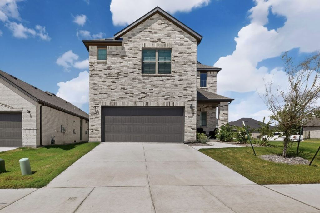 3914 Sandstone Drive, McKinney, TX 75071 — photo 1