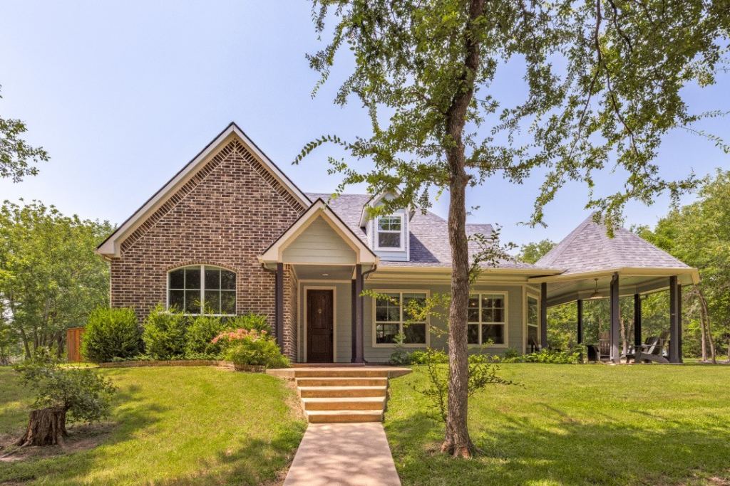 124 Neva Lane, Denison, TX 75020 — photo 1
