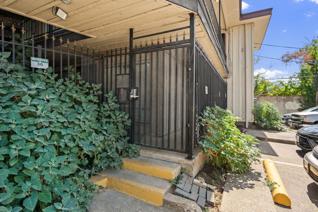 5001 Bowser Avenue 115, Dallas, TX 75209 — photo 1
