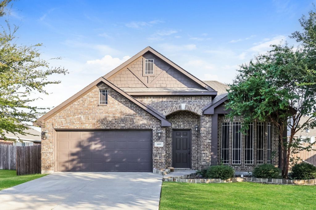 1009 Rockcress Drive, Mansfield, TX 76063 — photo 1
