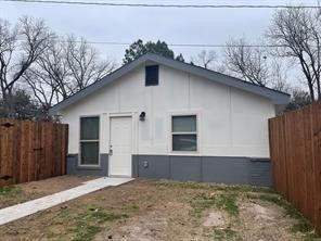 1903 Shawnee Street B, Denton, TX 76209 — photo 1