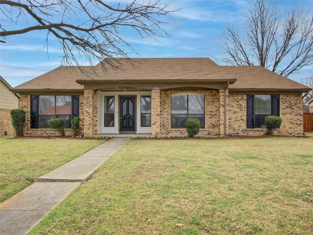 1328 Colmar Drive, Plano, TX 75023 — photo 1