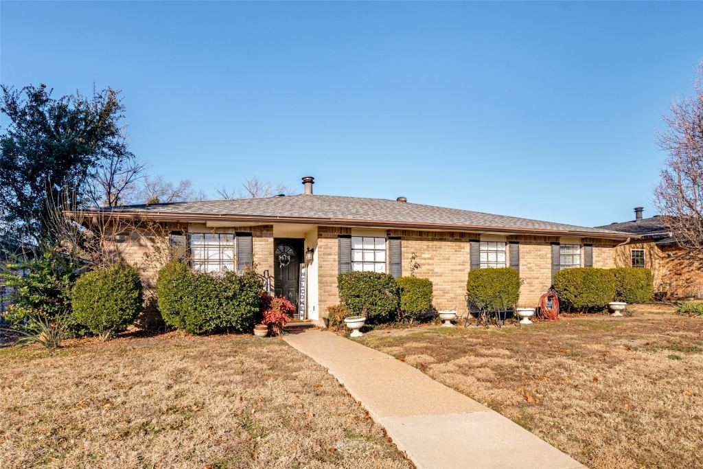 5610 Magnolia Lane, Rowlett, TX 75089 — photo 1