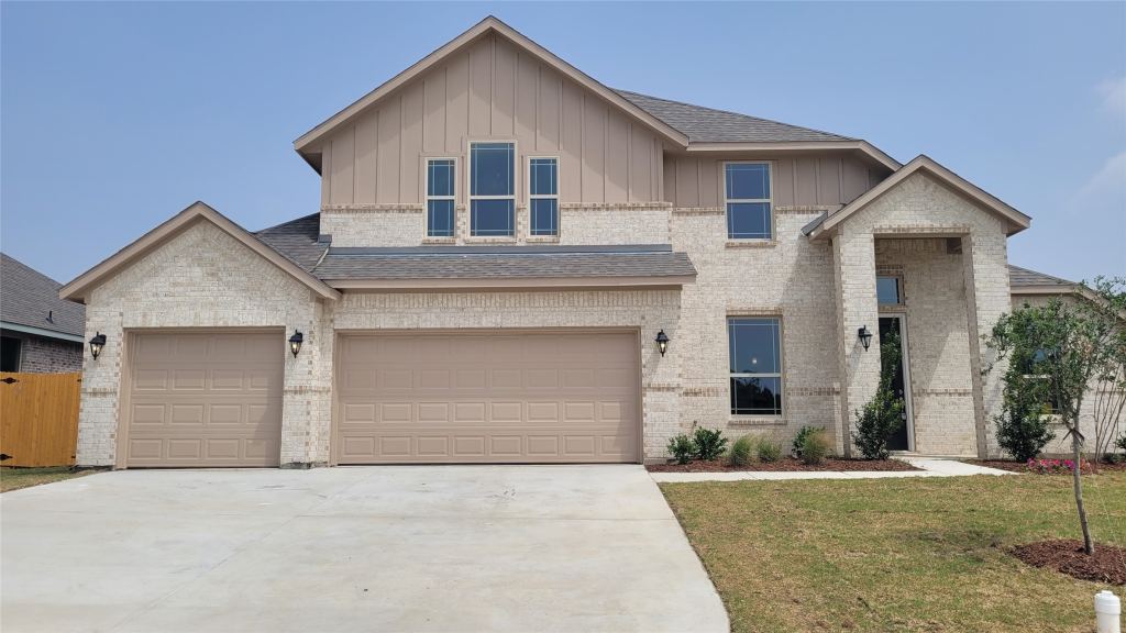 733 Candace Drive, DeSoto, TX 75115 — photo 1