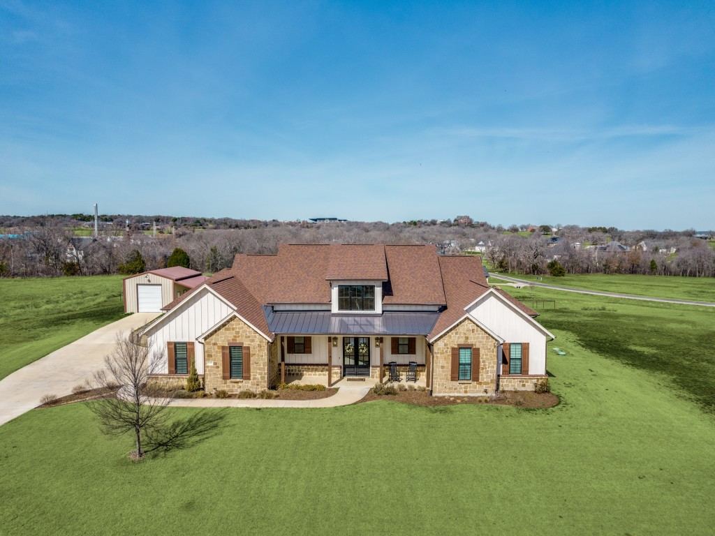 2000 Ragland Trail, Azle, TX 76020 — photo 1