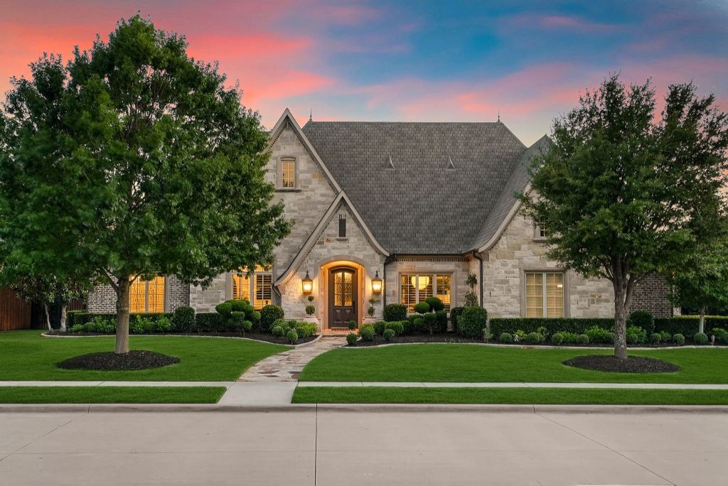 6404 Drawbridge Lane, Plano, TX 75024 — photo 1