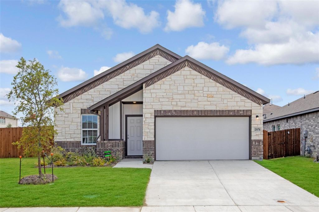 2074 Crosby Drive, Forney, TX 75126 — photo 1