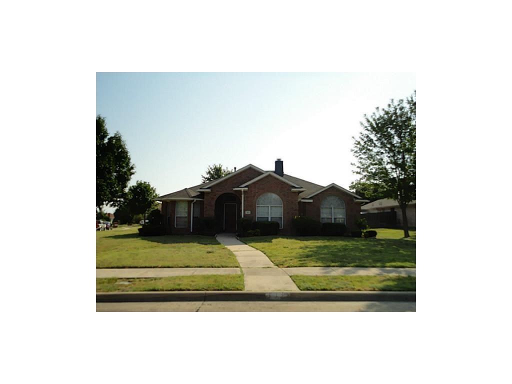 123 E Clubview Circle E, Murphy, TX 75094 — photo 1