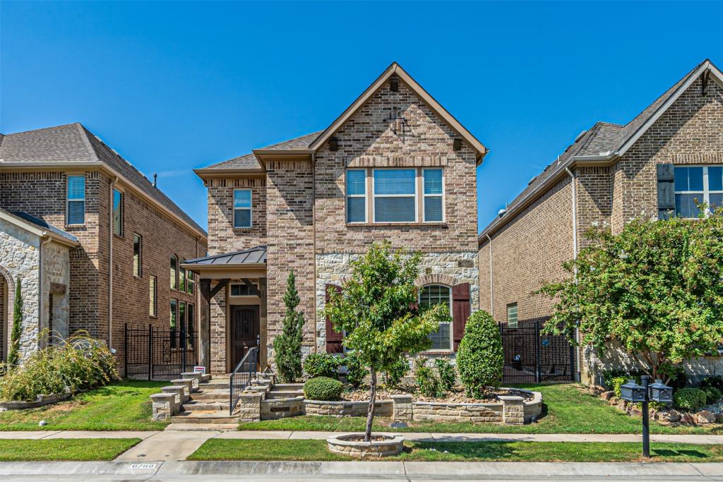 6769 E Prospect Way, Irving, TX 75063 — photo 1