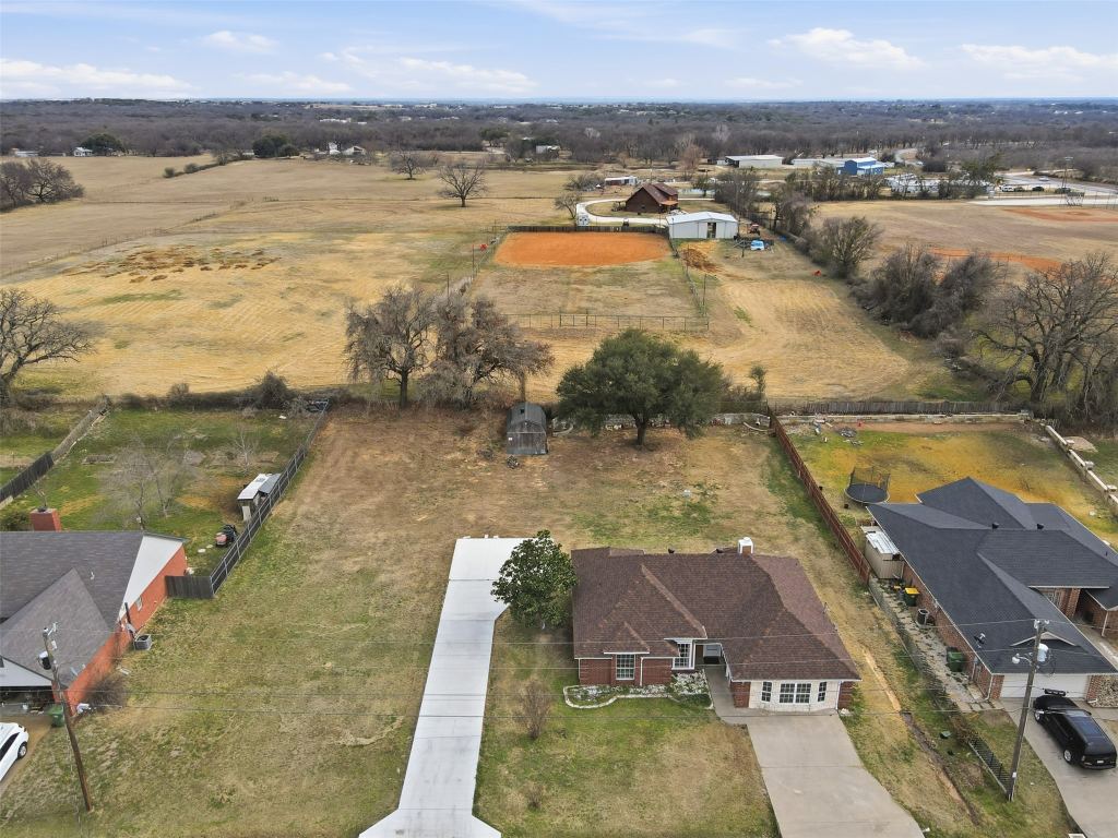3917 Country Meadows Circle, Granbury, TX 76049 — photo 1