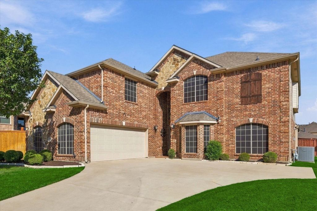 2912 Alta, Grand Prairie, TX 75054 — photo 1