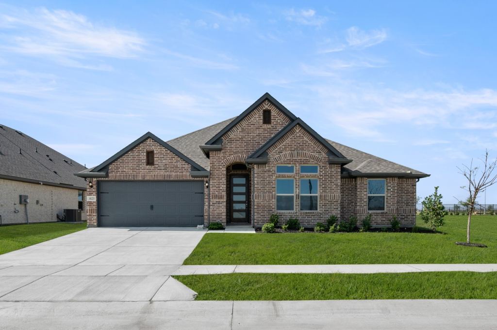 1123 Nighthawk Drive, Justin, TX 76247 — photo 1