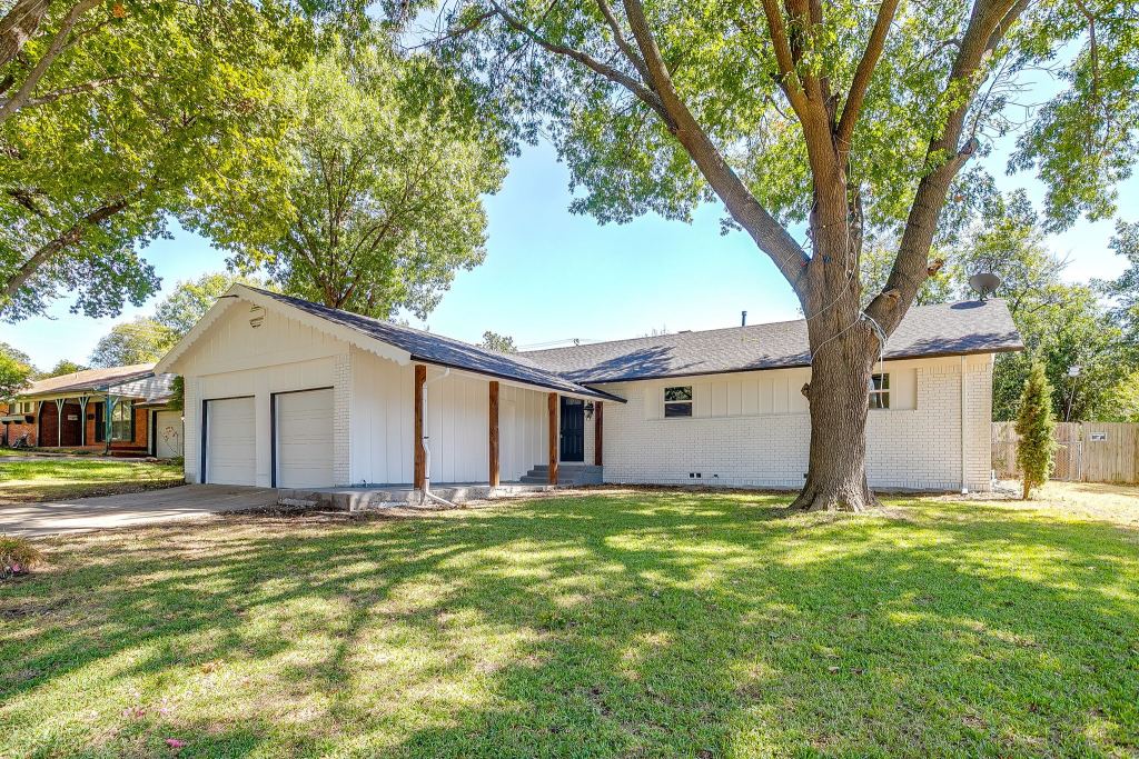3205 Cortez Drive