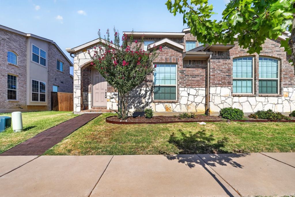 3342 Solana Circle, Denton, TX 76207 — photo 1