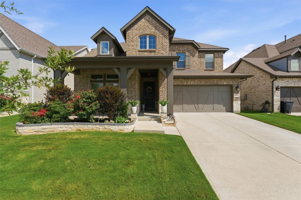 3108 Bluff Creek Drive