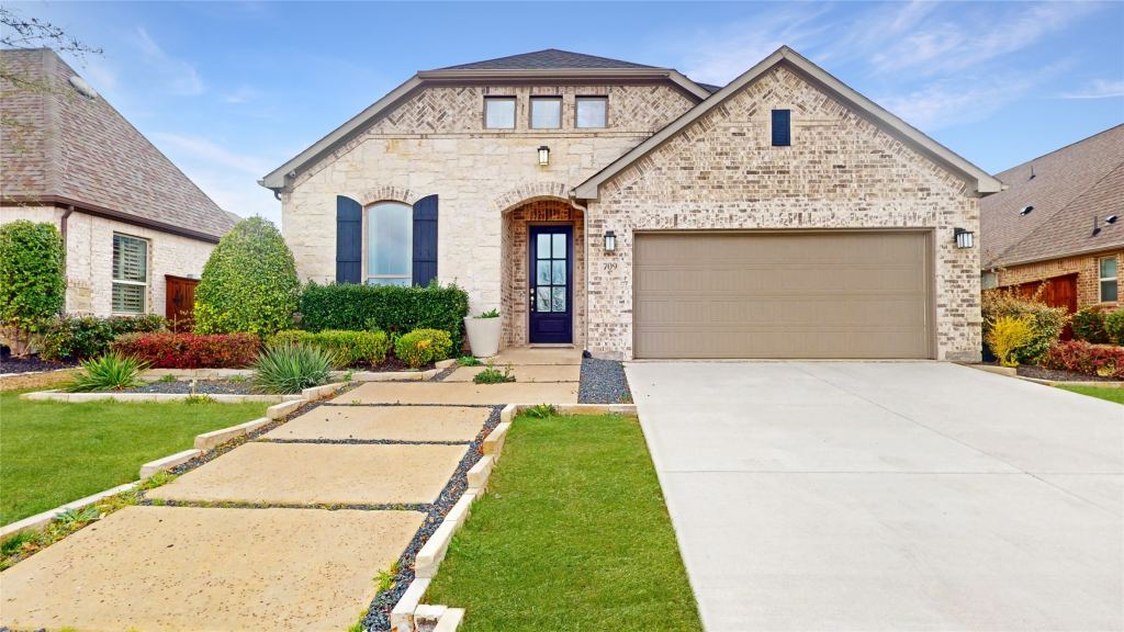 709 Lost Woods Way, McKinney, TX 75071 — photo 1