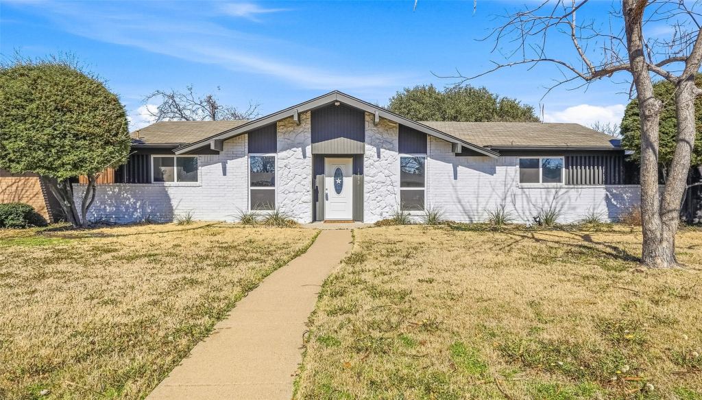 1813 Crockett Street, Garland, TX 75042 — photo 1