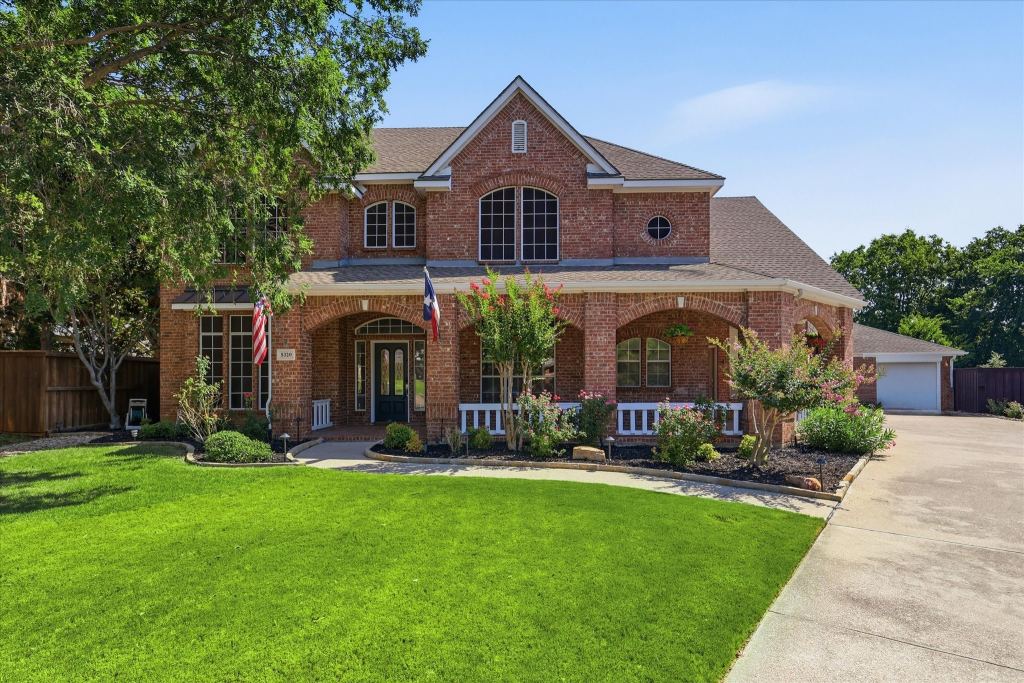 5320 Beacon Court, Flower Mound, TX 75028 — photo 1
