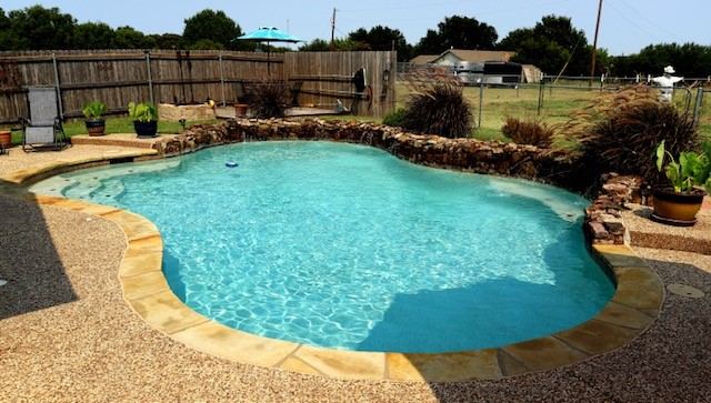 349 Horseshoe Drive, Springtown, TX 76082 — photo 1