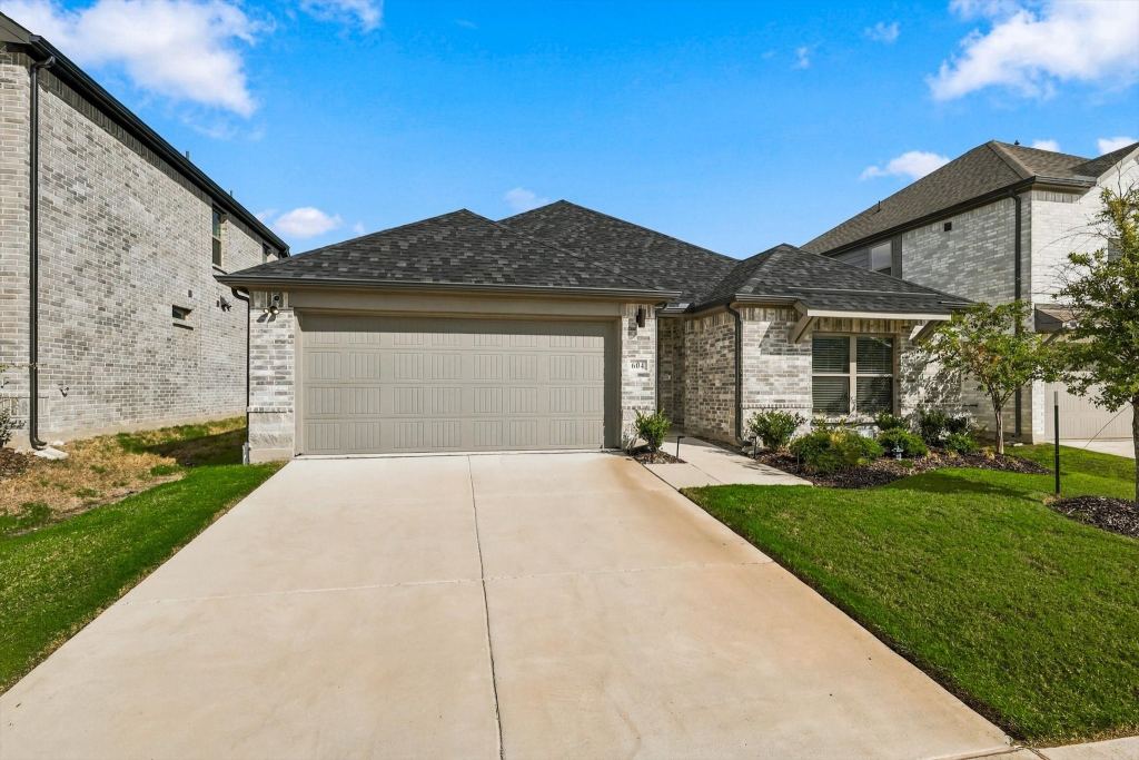 604 Wild Goose Lane, Princeton, TX 75071 — photo 1