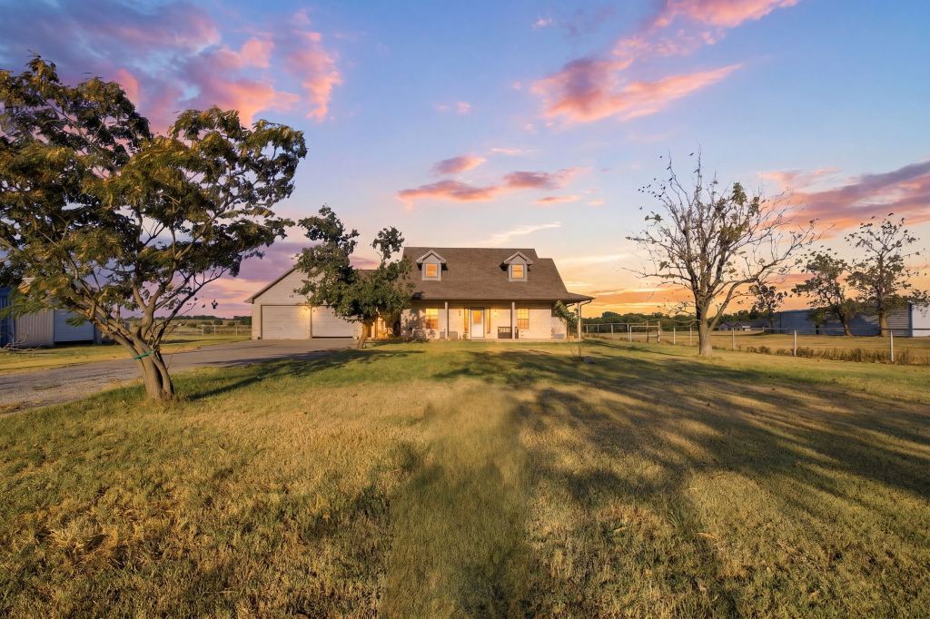 12411 Strittmatter Road, Pilot Point, TX 76258 — photo 1