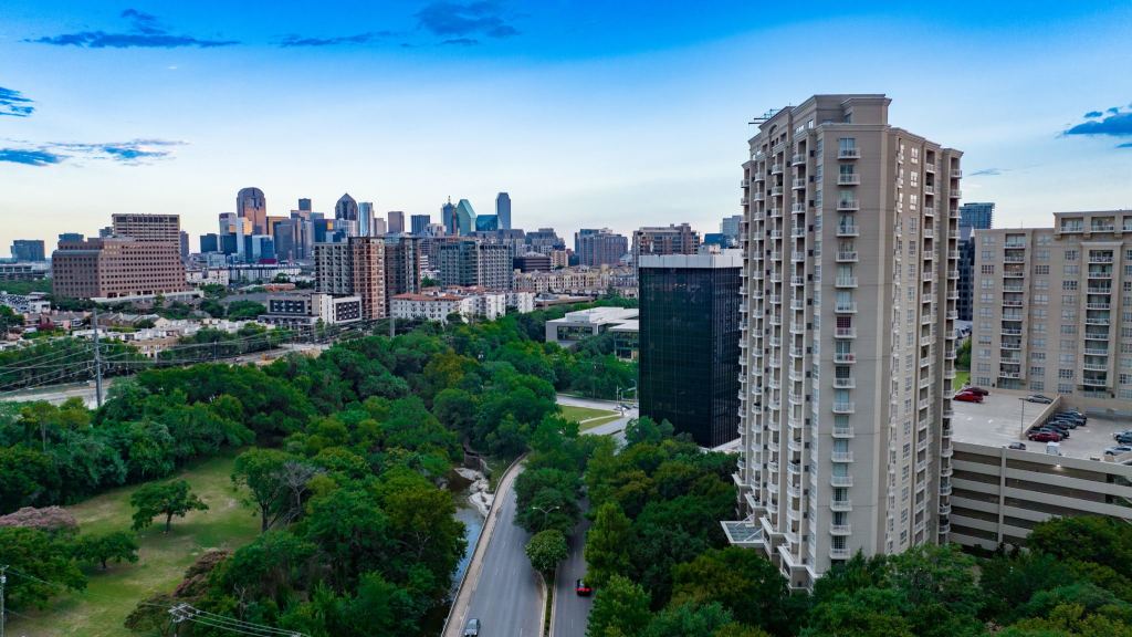 3225 Turtle Creek Boulevard 810, Dallas, TX 75219 — photo 1