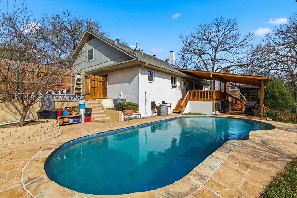 2703 Chinquapin Oak Lane, Arlington, TX 76012 — photo 1