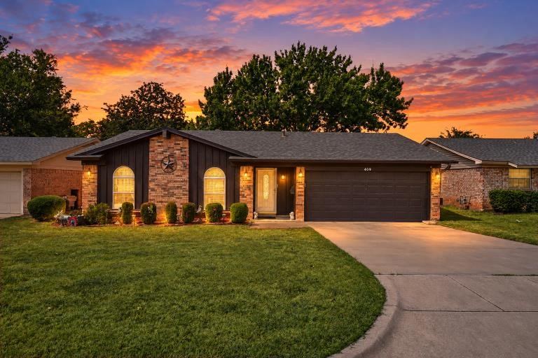 409 Arthur Drive, Hurst, TX 76053 — photo 1