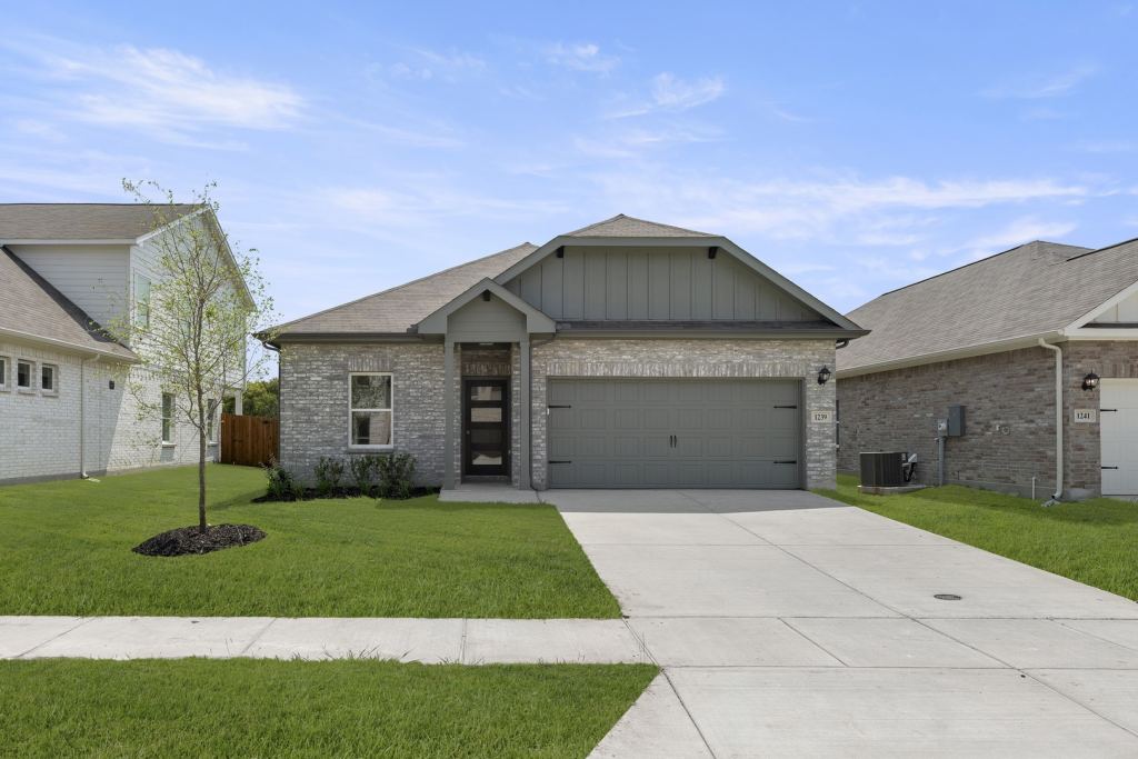 1239 Anderson Drive