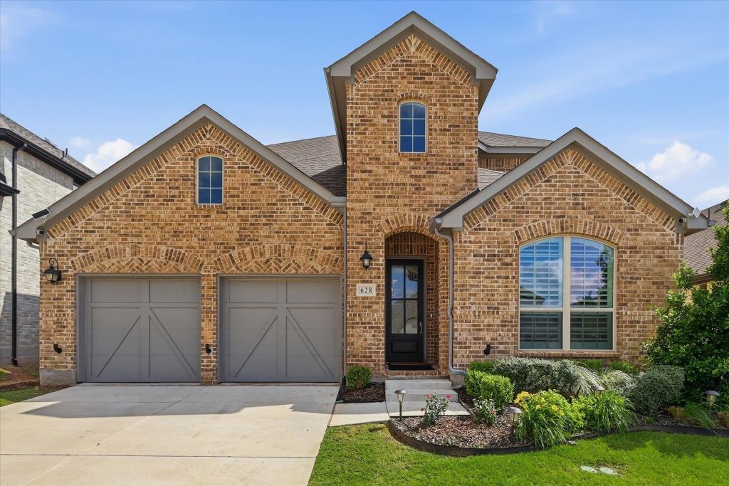 628 Florence Trail, Little Elm, TX 76227 — photo 1