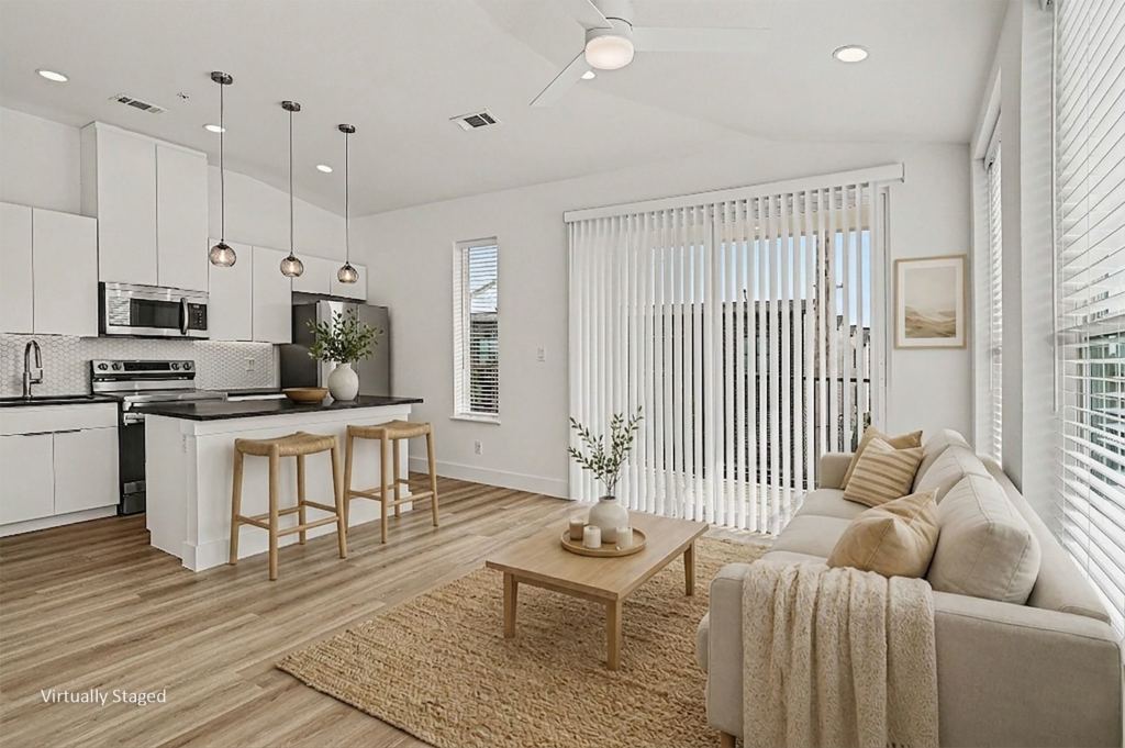 2217 N Fitzhugh Avenue 301, Dallas, TX 75204 — photo 1