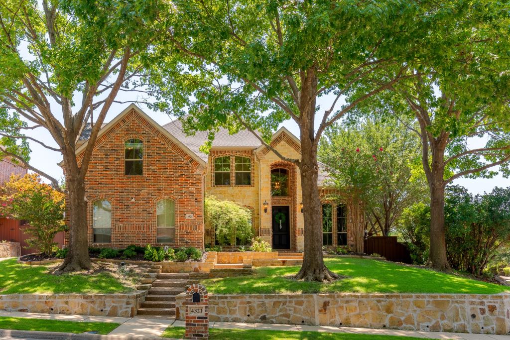 4321 Landsdowne Drive, McKinney, TX 75072 — photo 1