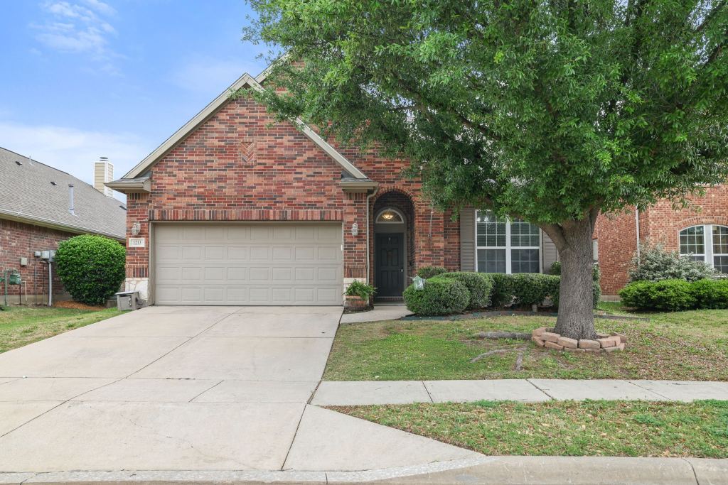 1213 Egret Court, Little Elm, TX 75068 — photo 1