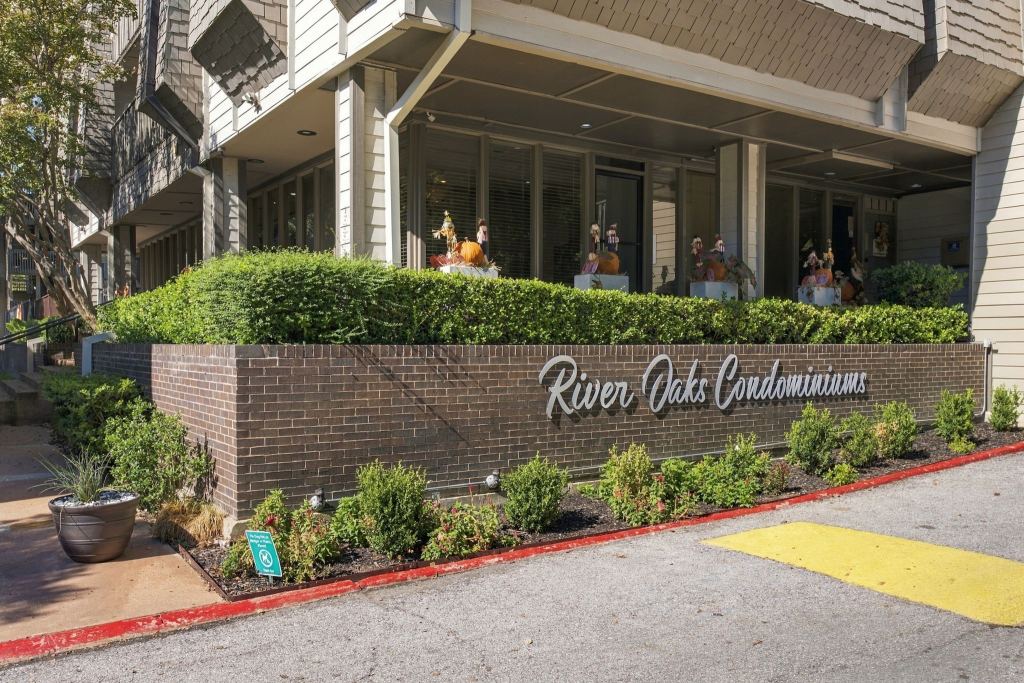 4845 Cedar Springs Road 363, Dallas, TX 75219 — photo 1