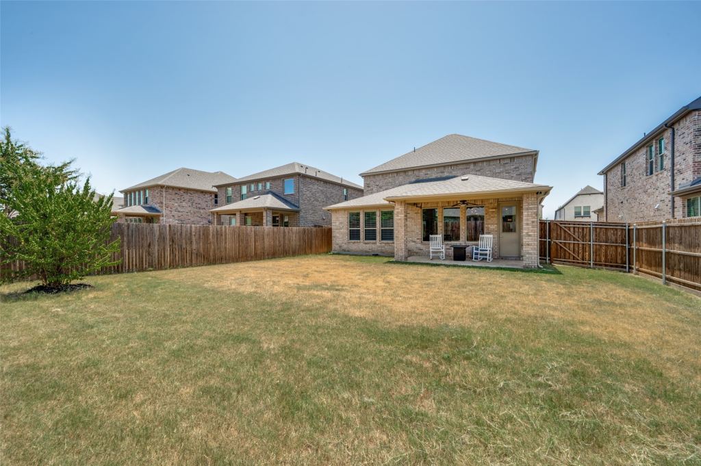 2328 Willow Garden Drive, Little Elm, TX 75068 — photo 1