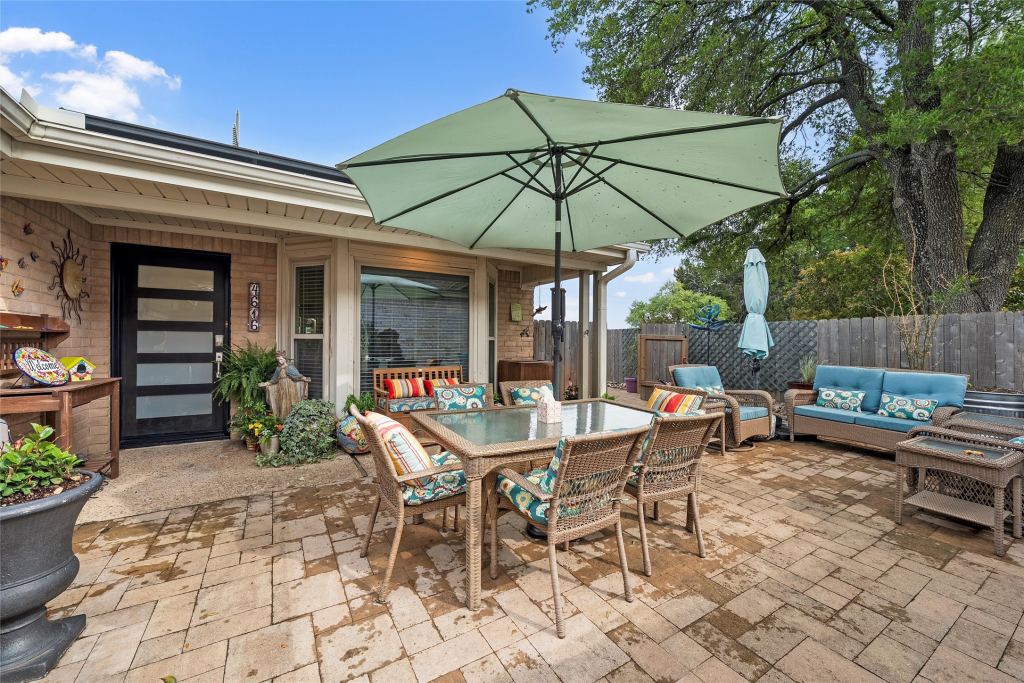 4616 Westchester Drive, Waco, TX 76710 — photo 1