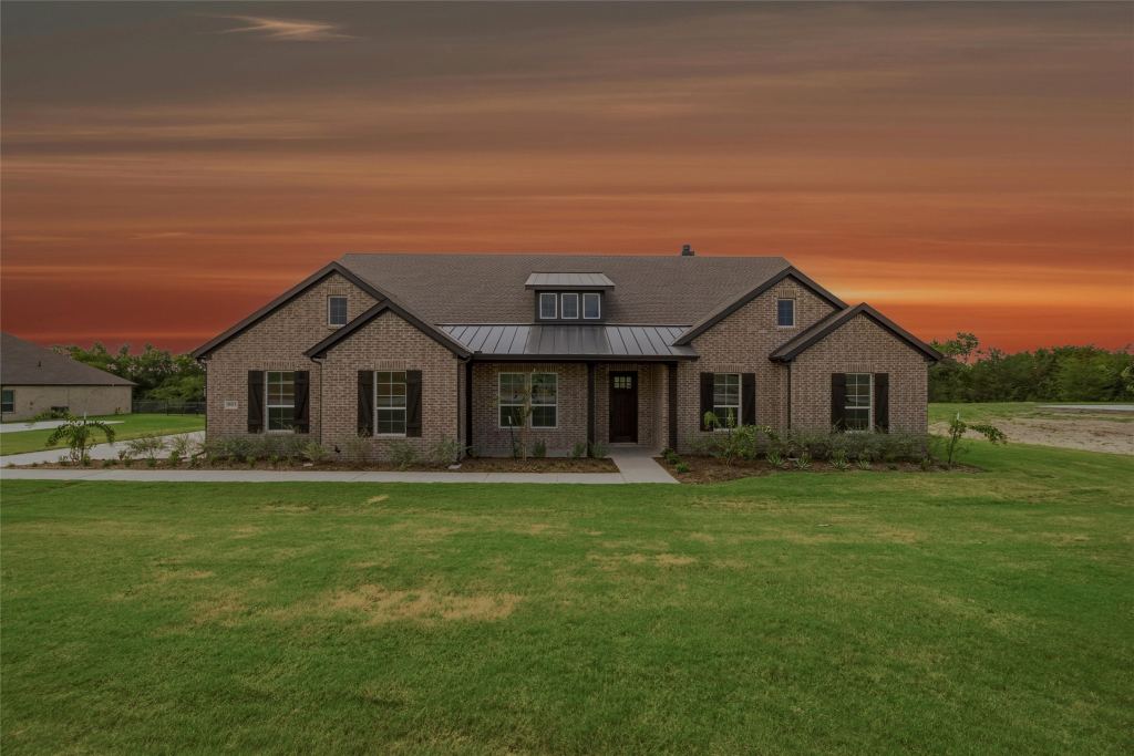 903 Perrin Lane, Van Alstyne, TX 75495 — photo 1