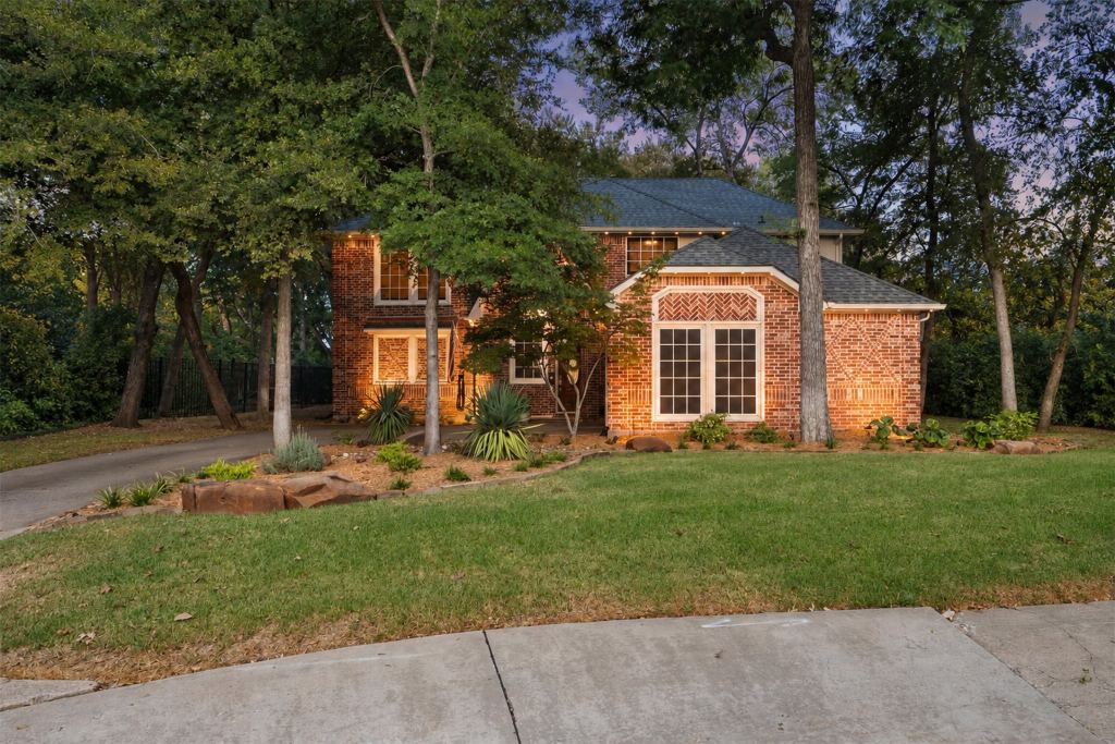18 Oxford Way, Allen, TX 75002 — photo 1
