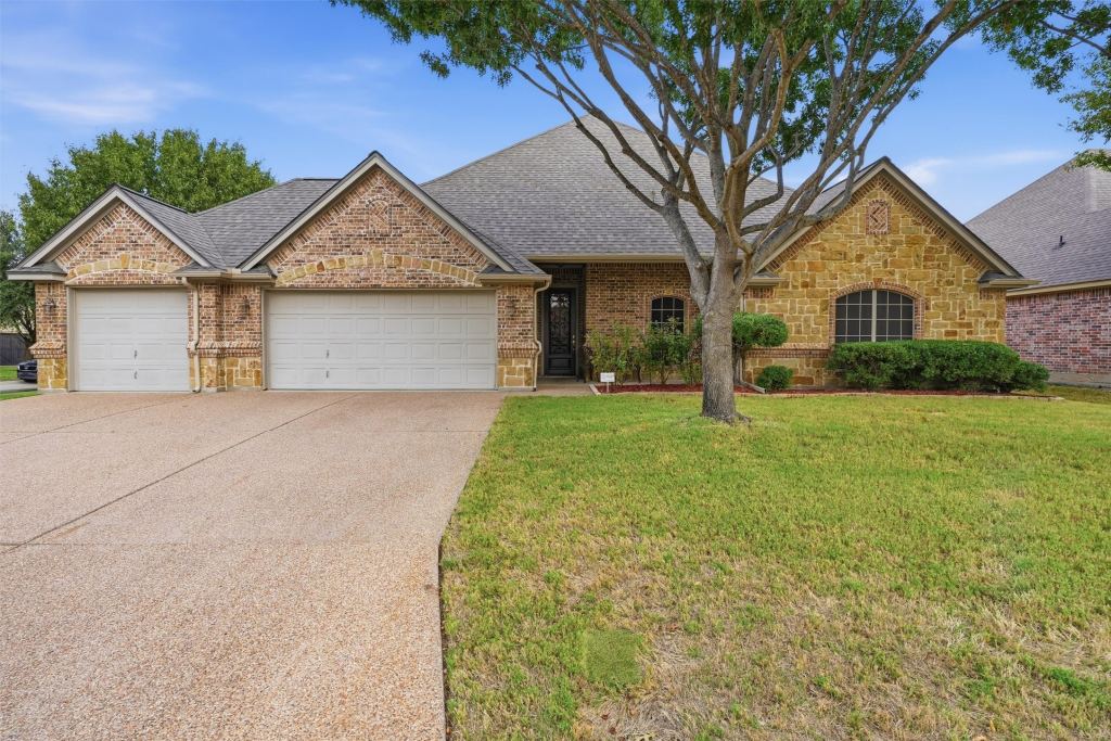 136 Castle Pines Drive