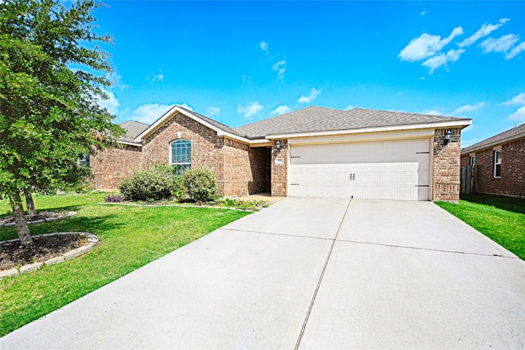 129 Lamont Road, Anna, TX 75409 — photo 1