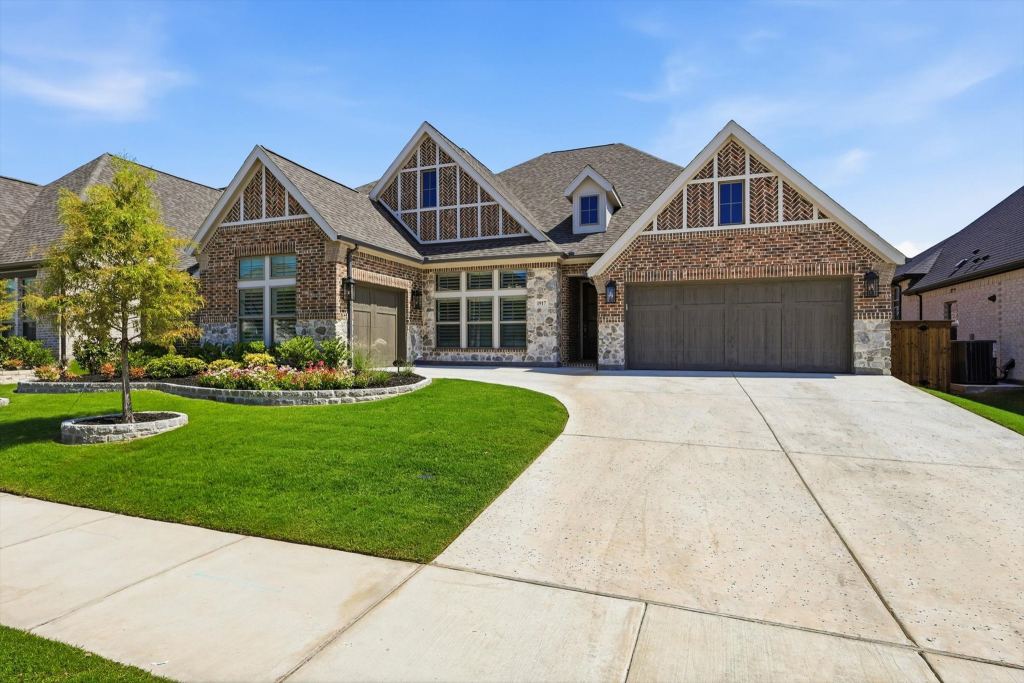 1917 Foothill Road, Rockwall, TX 75087 — photo 1