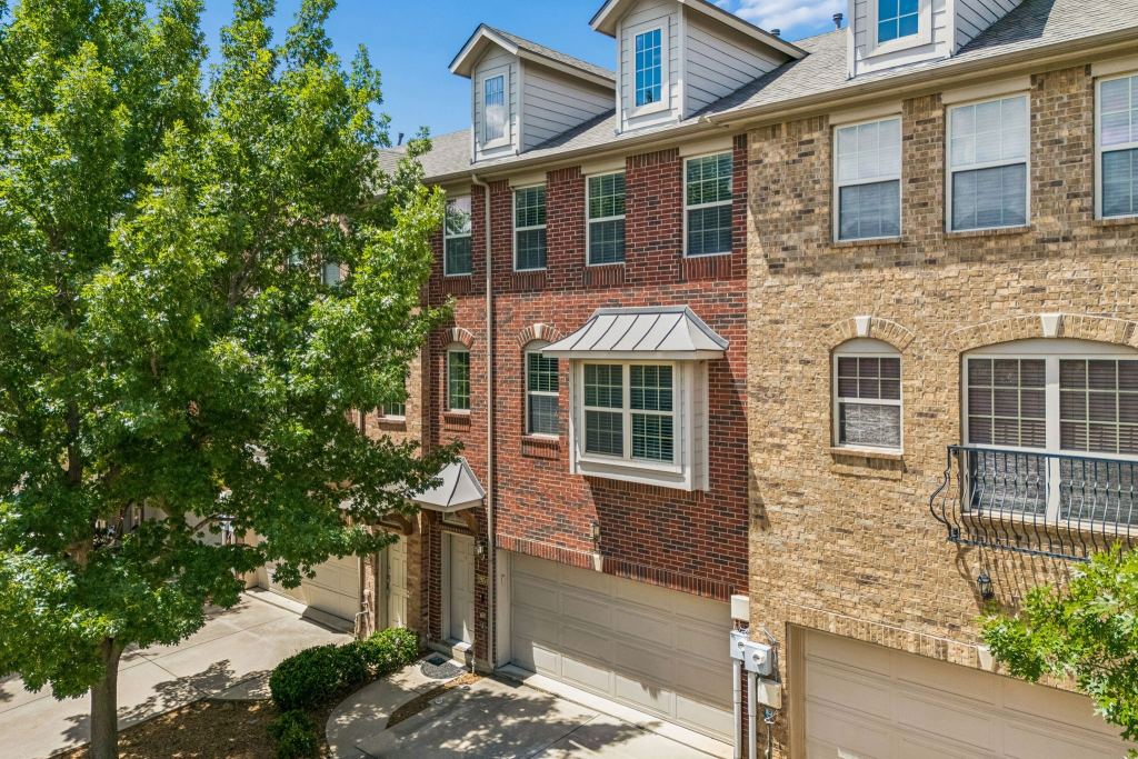 2654 Chambers Drive, Lewisville, TX 75067 — photo 1