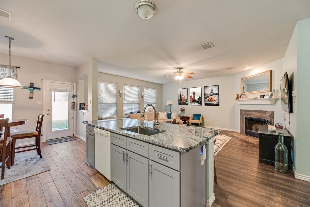 3119 Summer Grove Court, Mansfield, TX 76063 — photo 1