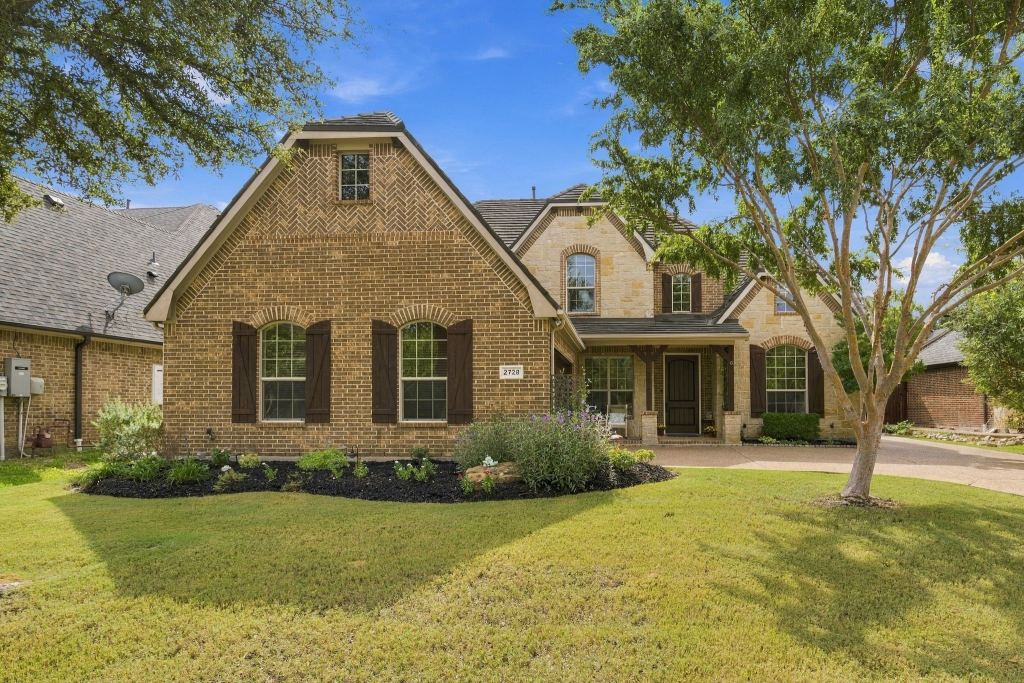 2728 Broadway Drive, Trophy Club, TX 76262 — photo 1