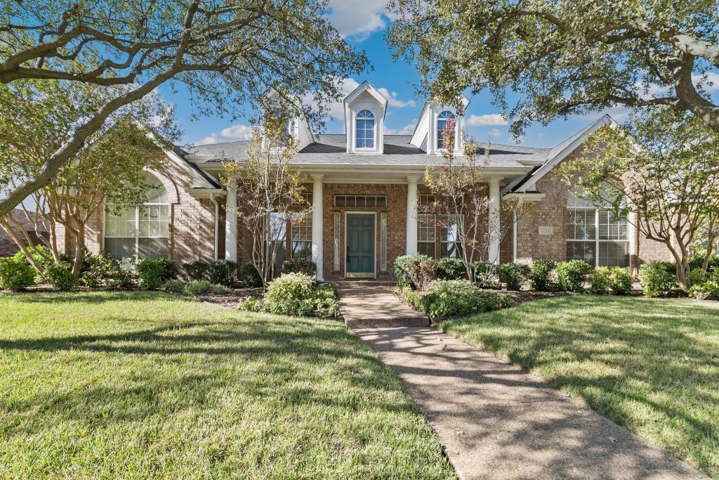 6216 Wolf Ridge Drive, Plano, TX 75024 — photo 1
