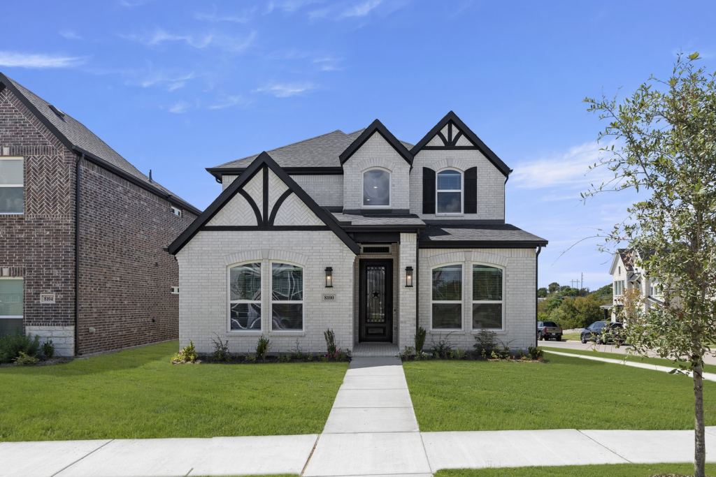 8100 Caprock Trail