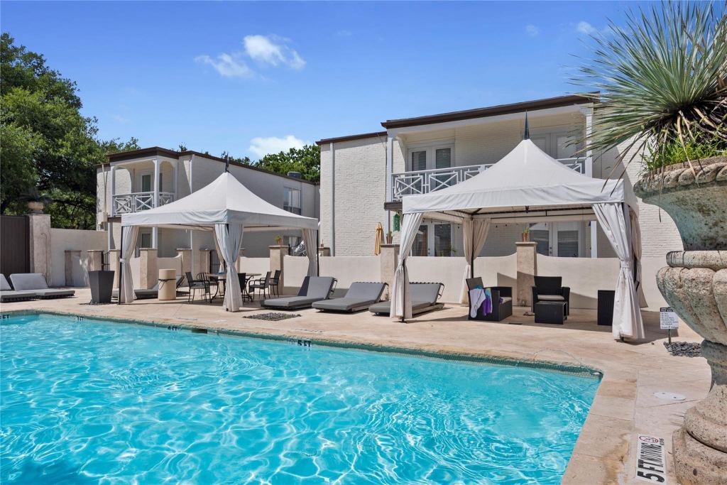 5907 E University Boulevard 201, Dallas, TX 75206 — photo 1
