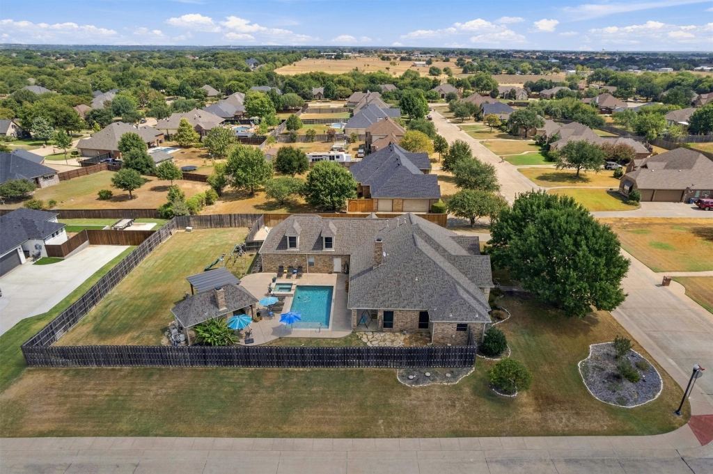 7211 Hamilton Drive
