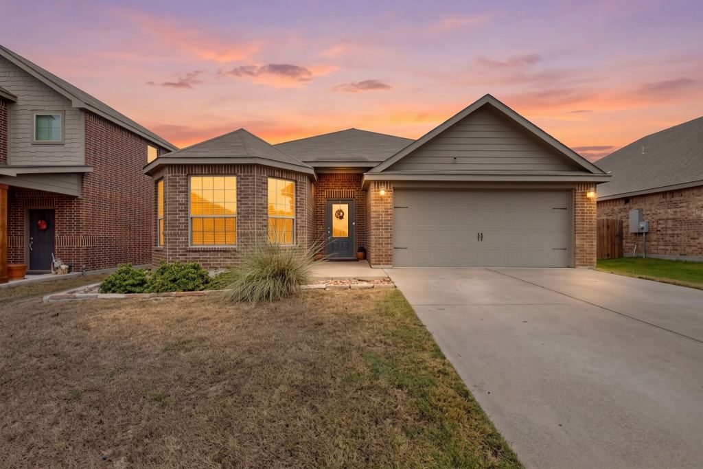 13653 Fehrman Road, Crowley, TX 76036 — photo 1